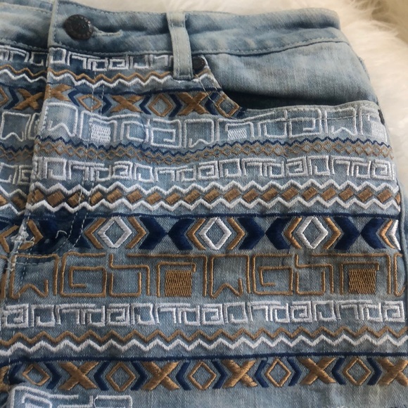 New Item❗️Super cute addition to your wardrobe! 💙 - Picture 2 of 7